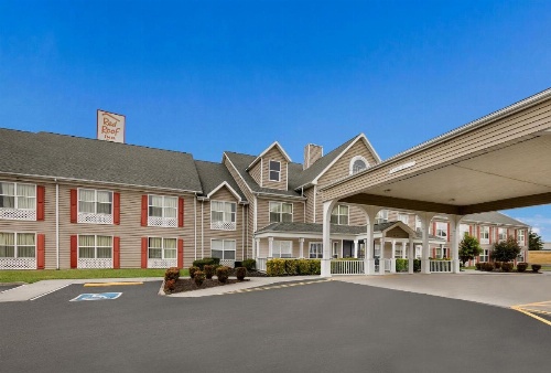 Red Roof Inn & Suites Knoxville East image 31